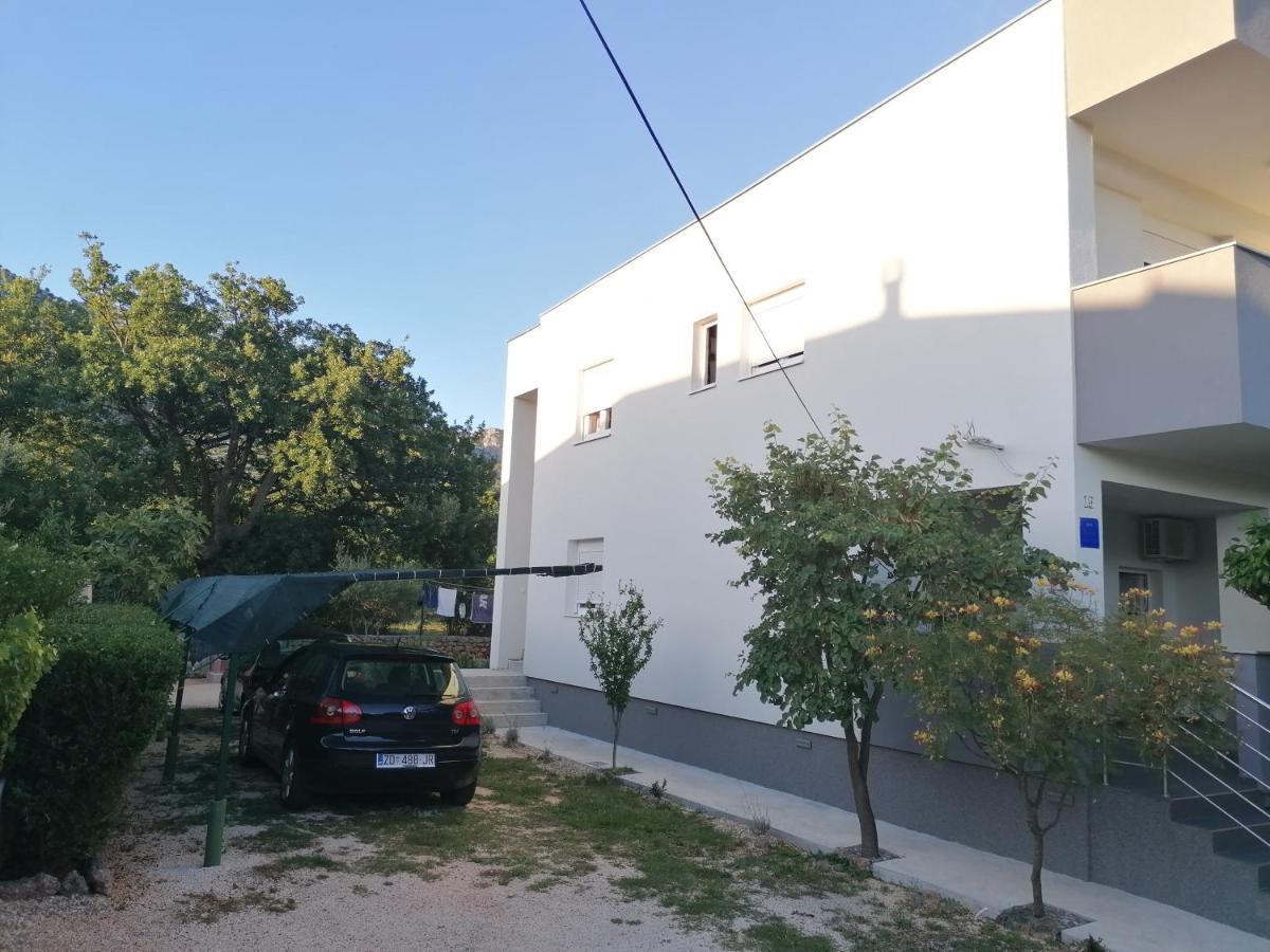 Apartments Lota Starigrad Paklenica Exterior foto